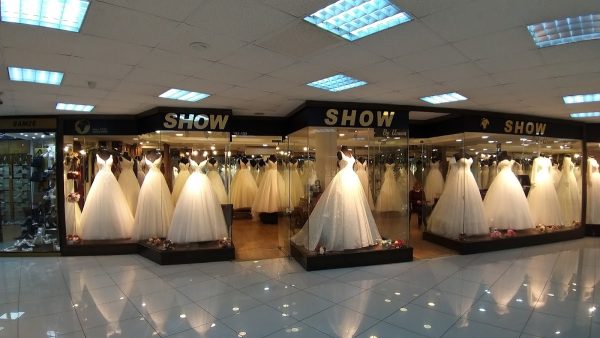 Show Gelinlik