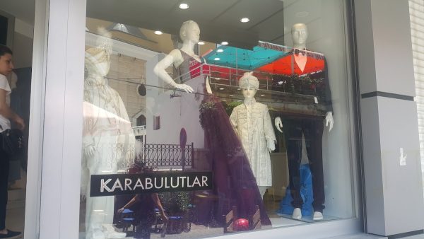 Karabulutlar Giyim Merkezi