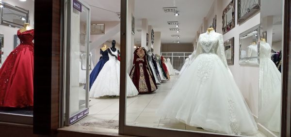 SARAY MODA GELİNLİK NİŞANLIK ABİYE