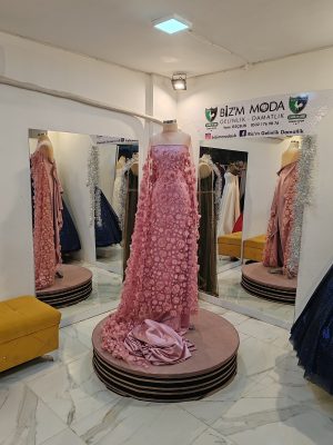 BİZİM MODA ️ GELİNLİK DAMATLIK