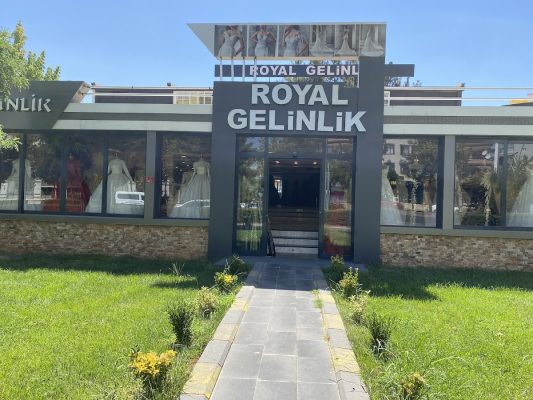 ROYAL GELİNLİK