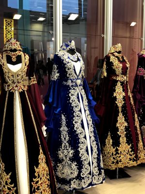 Azra Gelinlik & Moda Evi