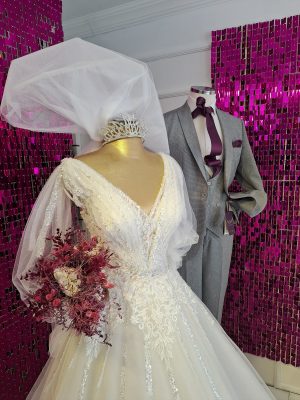 NİL MODA GELİNLİK