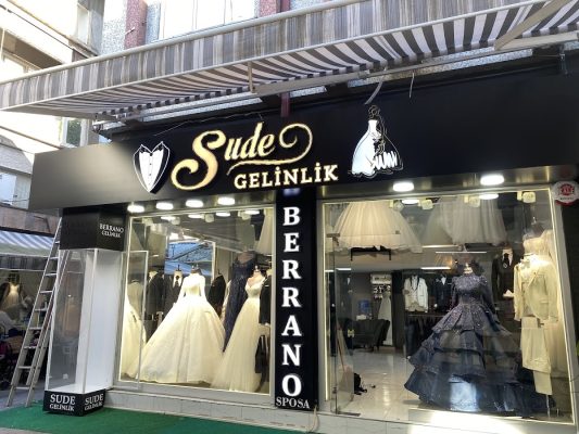 Sude gelinlik