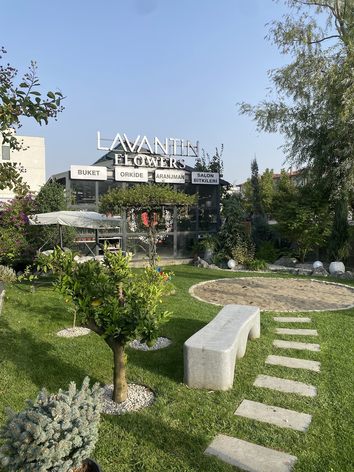 Lavantin Bahçem Süs Bitkiciliği-Peyzaj-Mimarlık Lavantin Flowers Logo