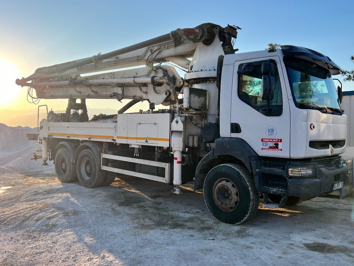 EFESAN MAKİNA İNŞAAT NAKLİYAT LOJİSTİK OTOMOTİV İTHALAT İHRACAT SANAYİ TİCARET LİMİTED ŞİRKETİ Logo