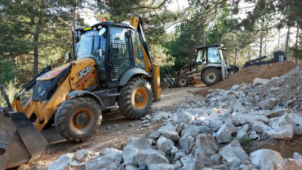 ERDAL HAFRIYAT İŞ MAKİNALARI JCB KIRKLARELİ