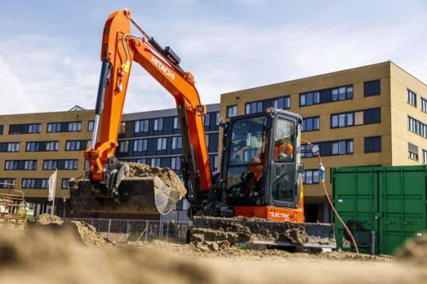 Pusula İş Makineleri Manisa Şube