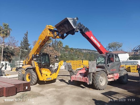 Yozgat kiralık manitou,JCB teleskopik yükleyici 20 metre