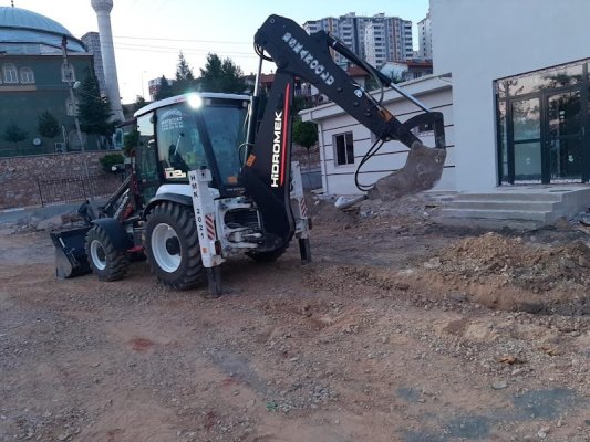 Tokat Kiralık Kepçe - Eskanoğlu Hafriyat