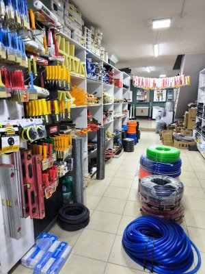 VAN İNŞAAT HIRDAVAT YAKUT YAPI