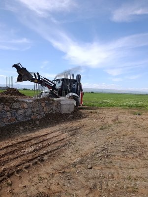 Muş kiralık kepçe (ARDİL HAFRİYAT)